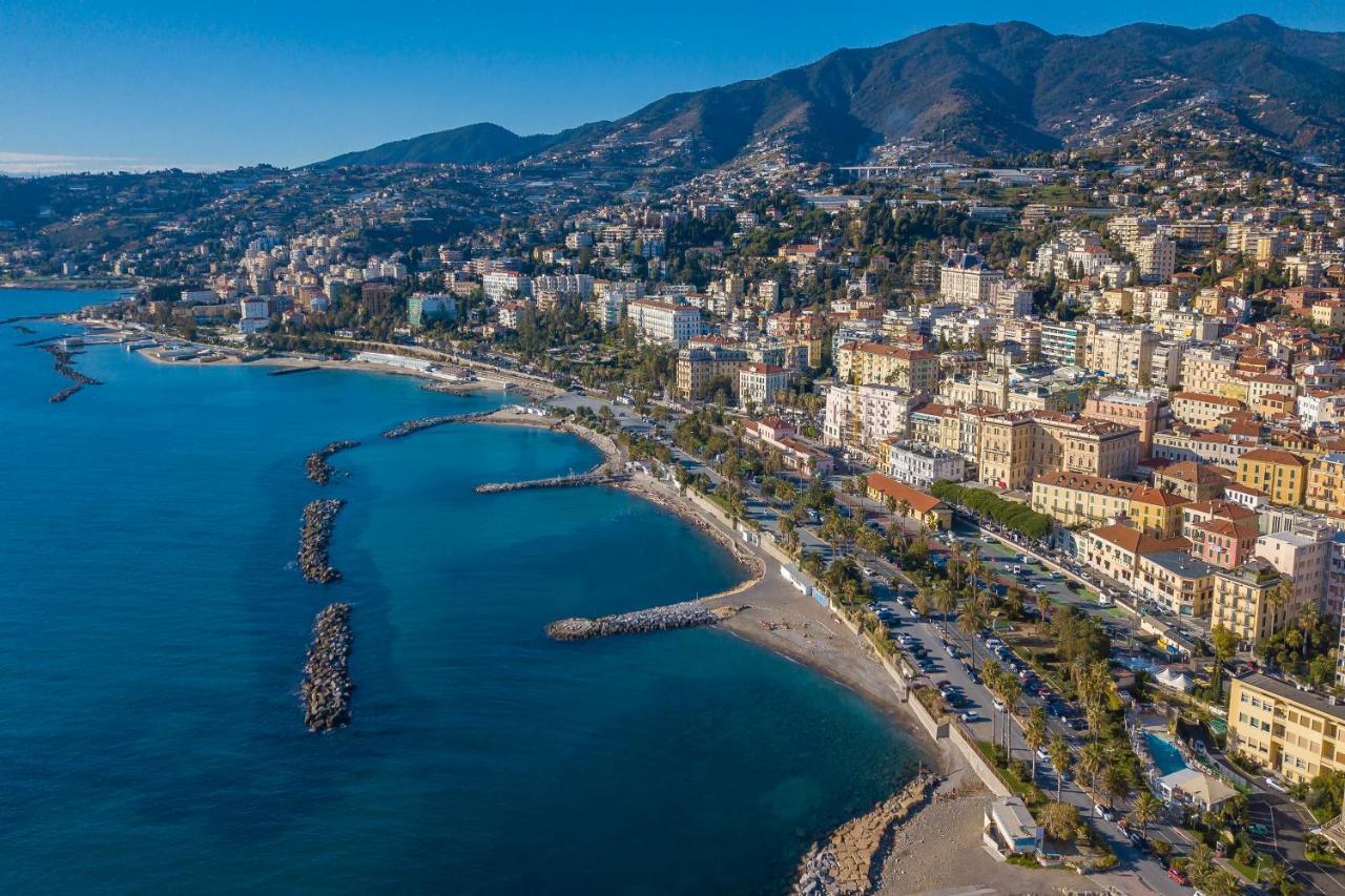 La Lincolnia - With Garden And Seaview - Happy Rentals Сан Ремо Екстериор снимка