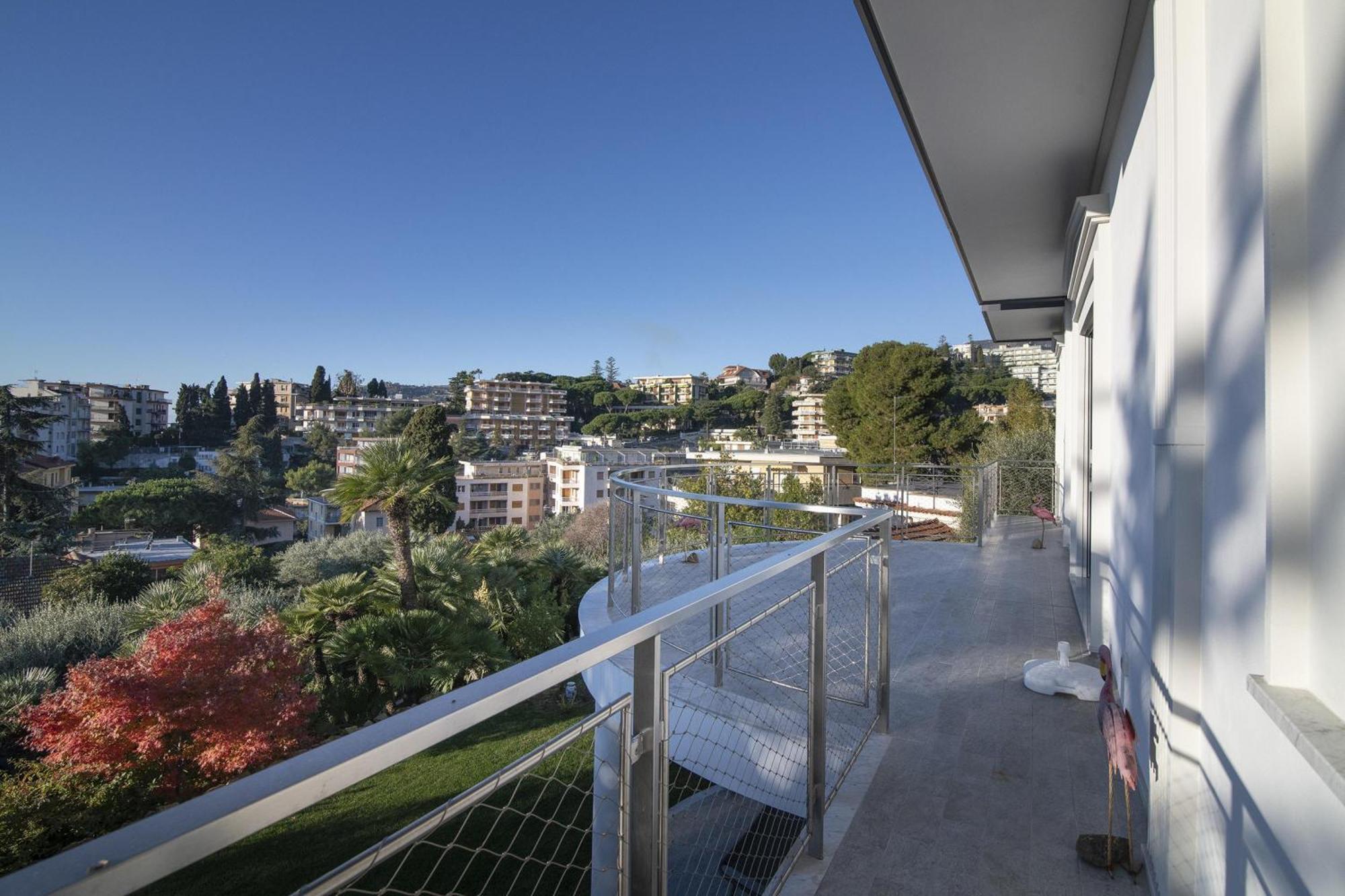 La Lincolnia - With Garden And Seaview - Happy Rentals Сан Ремо Екстериор снимка